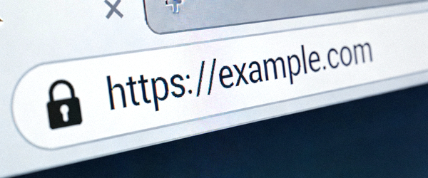 浏览器地址栏截图，展示https前缀和安全锁图标，表示连接安全