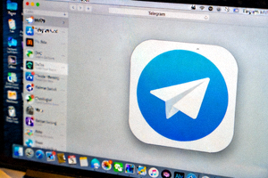 Telegram桌面版应用程序在macOS系统桌面上的图标特写